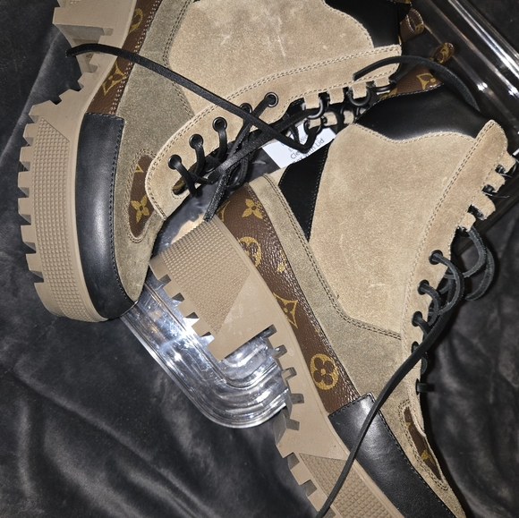 Louis vuitton desert boots - Picture 6 of 7